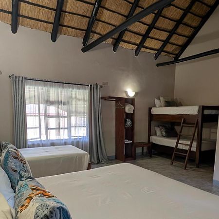 Mopani Lodge Victoria Falls Rum bild