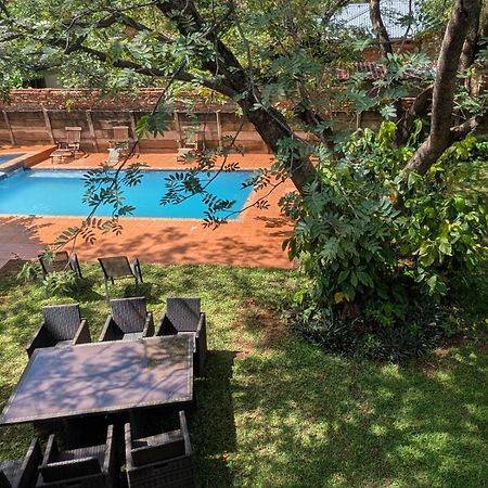 Mopani Lodge Victoria Falls Exteriör bild